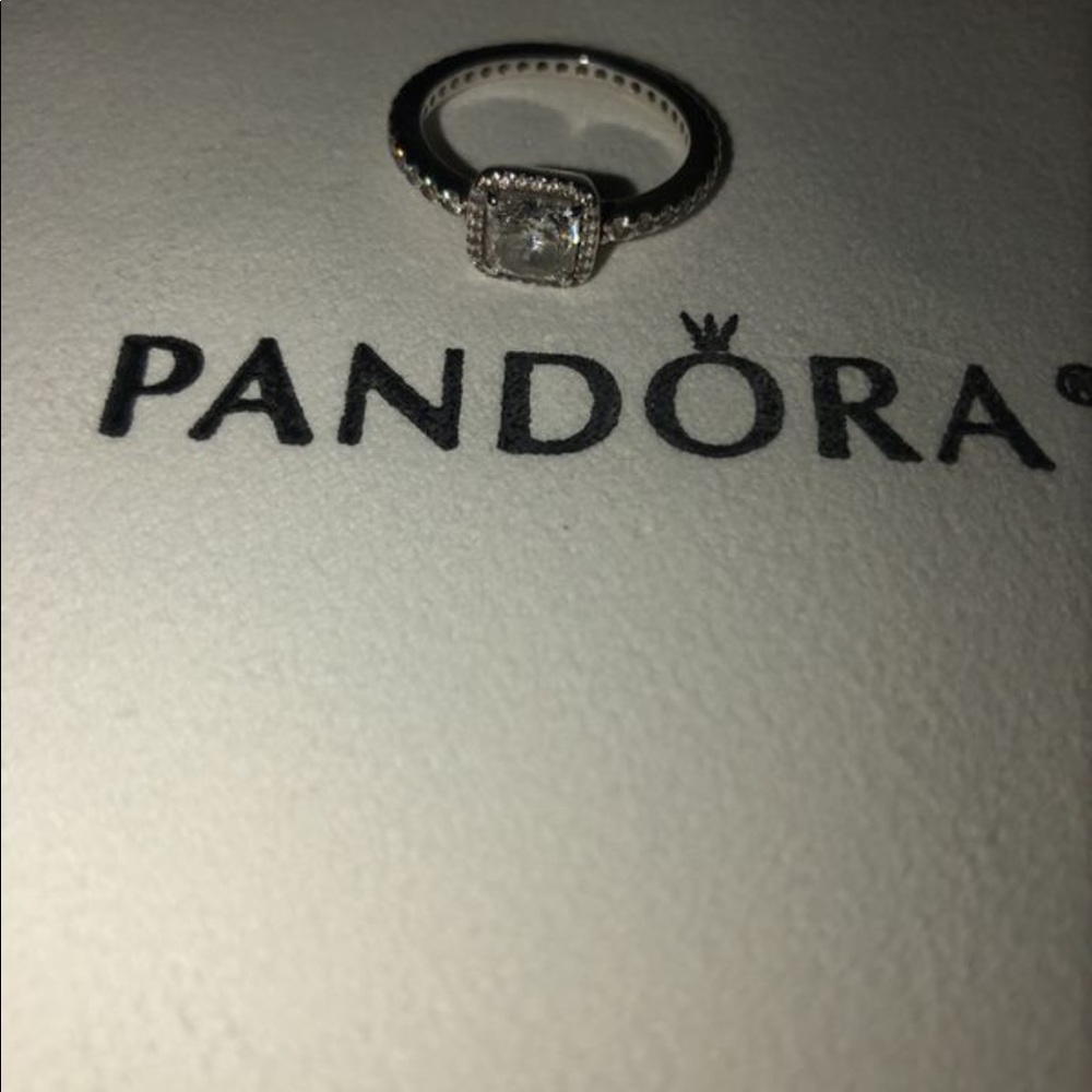 Pandora ring